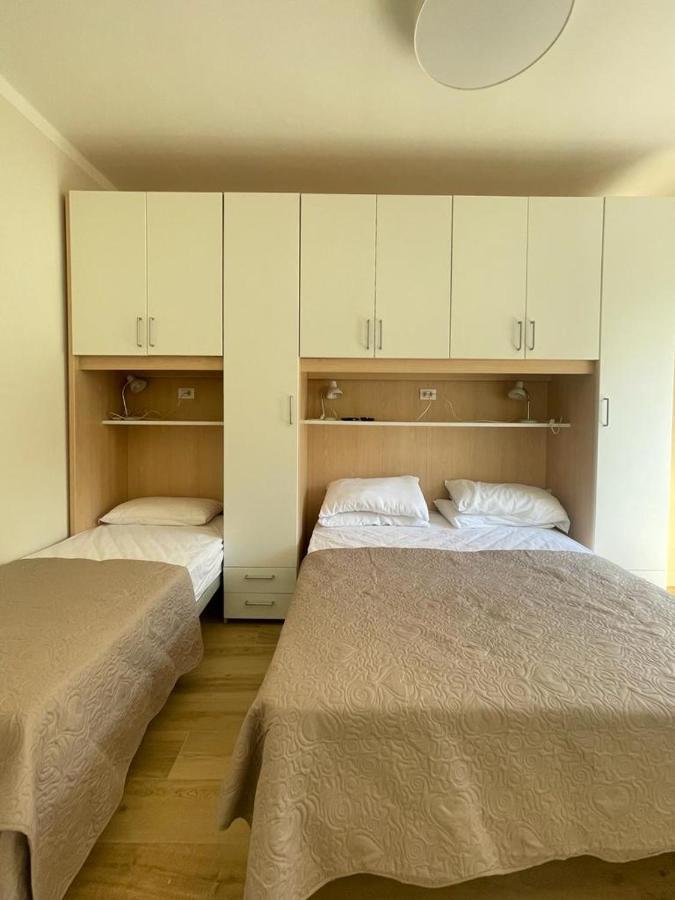 Villa Emma -Walterigato Apartments Solo Per Famiglie Lido di Jesolo Exteriér fotografie