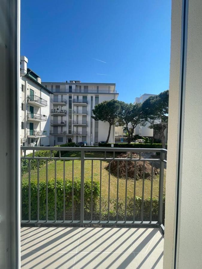 Villa Emma -Walterigato Apartments Solo Per Famiglie Lido di Jesolo Exteriér fotografie